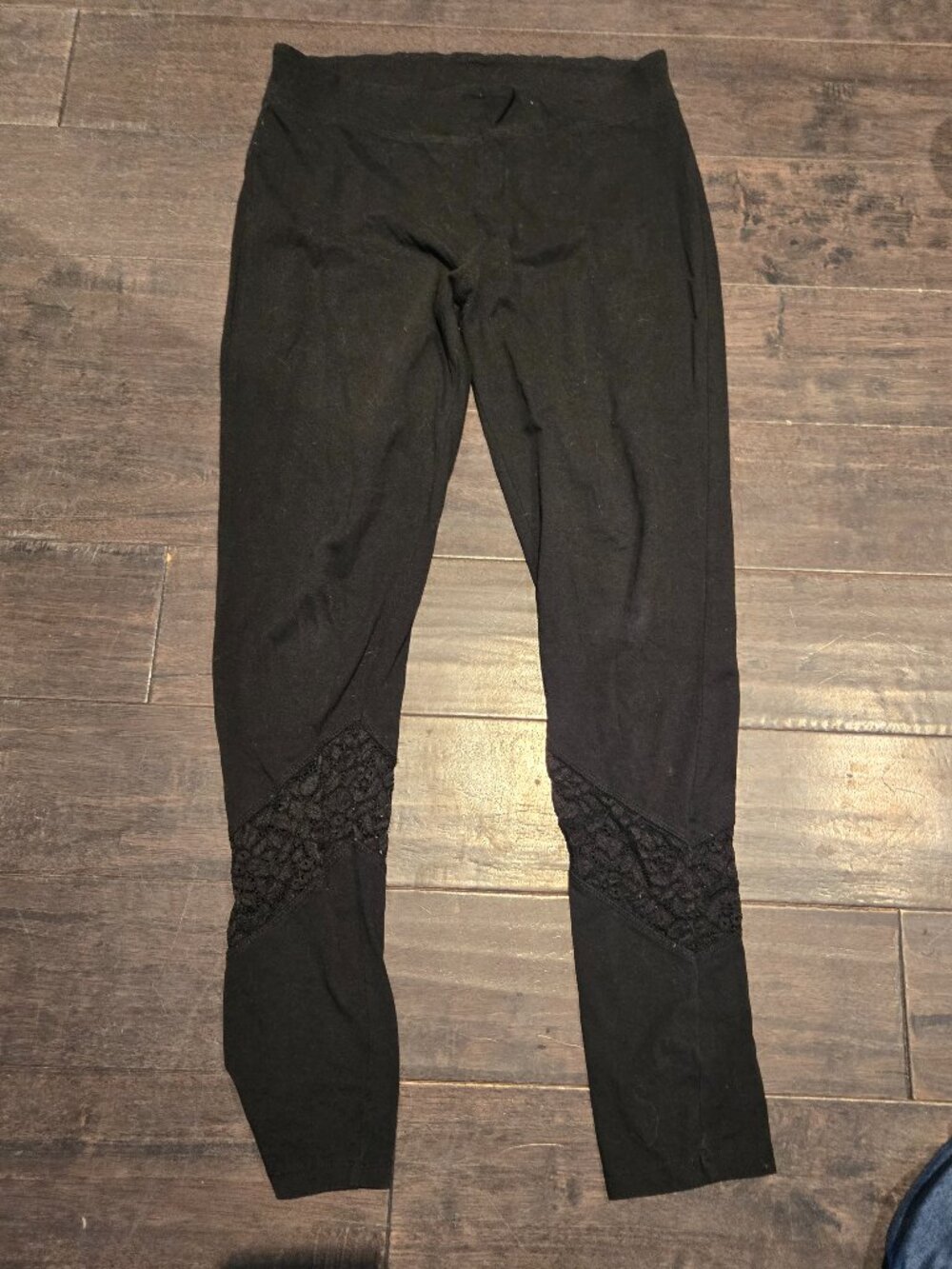 Warehouse One Lace Insert Ankle Leggings | Size Medium | Black